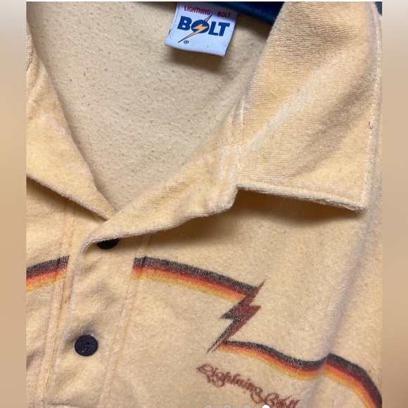 🔺SOLD🔺Vintage 70s terrycloth surfer shirt retro polo shirt 
1970s LightningBolt - Picture 4 of 4